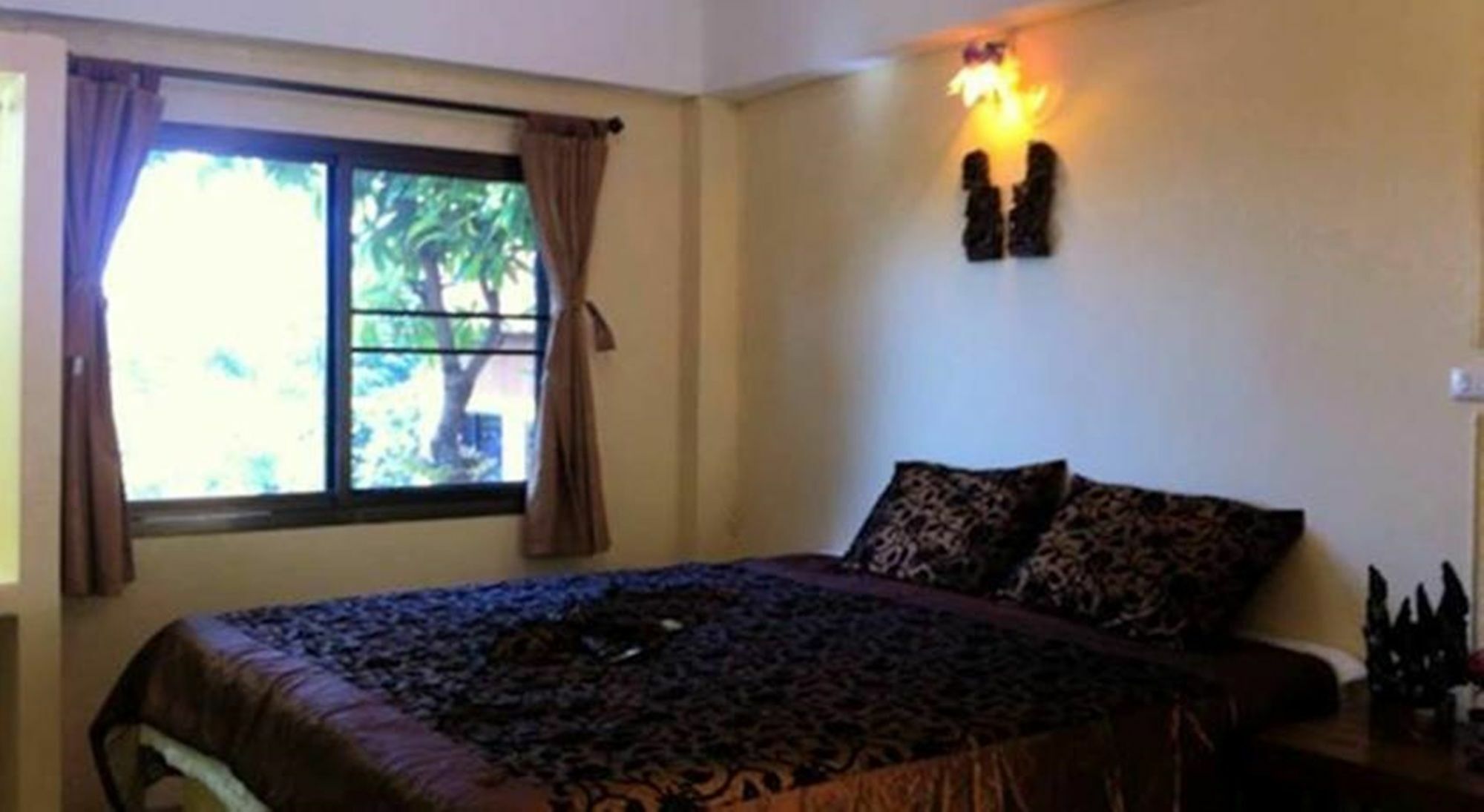 Baan Plubpla Wilai Hotel Ban Pu Khai Bagian luar foto
